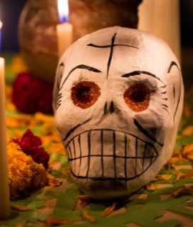 Image of a skull for Oakland Dia de los Muertos Celebration