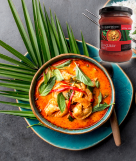 Photo of World Foods Red Curry Paste in a Thai shrimp curry